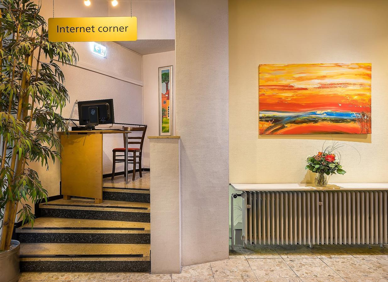 Scope Hotel Greif คาร์ลสรูเฮอ ภายนอก รูปภาพ